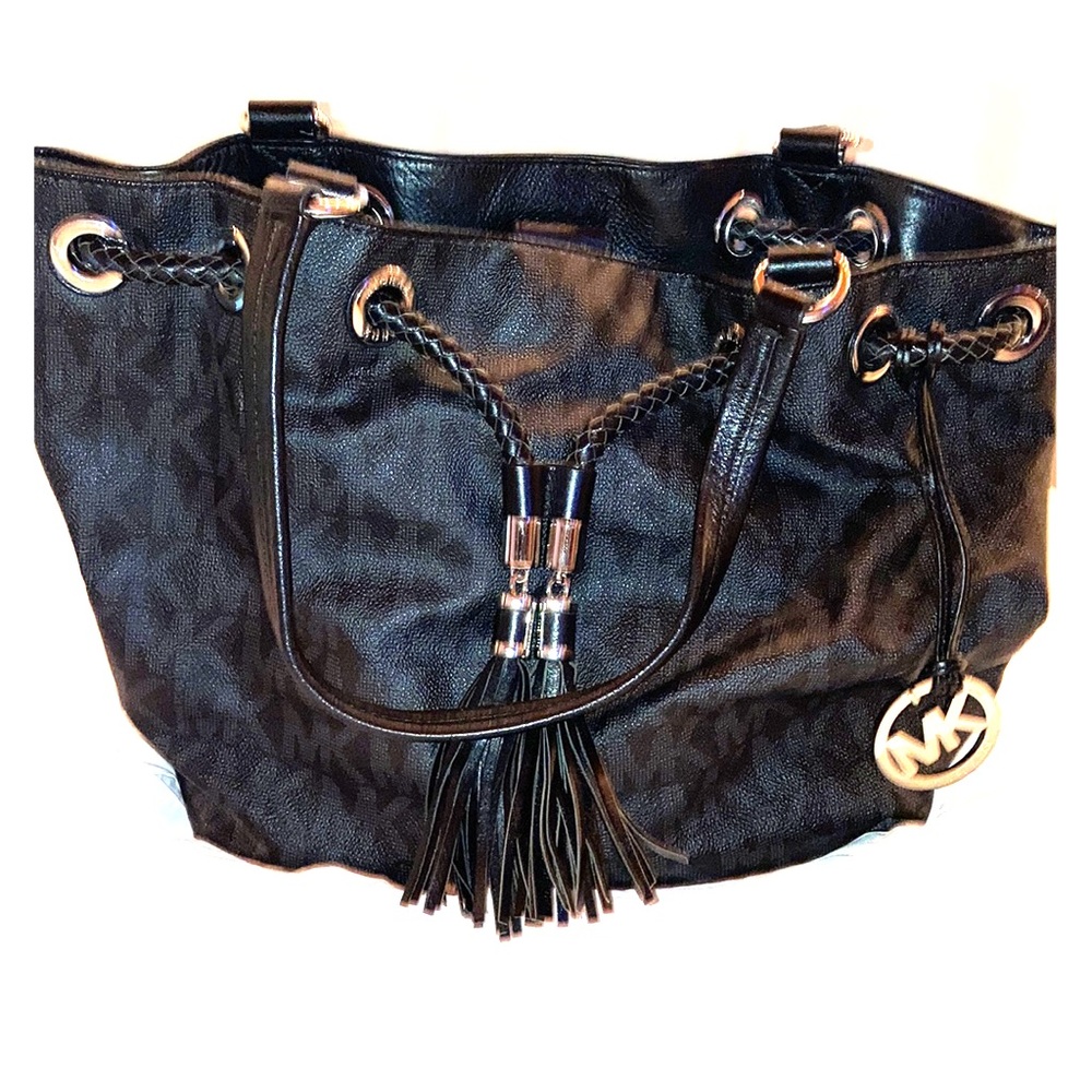 AUTHENTIC✨ Michael Kors Shoulder Purse